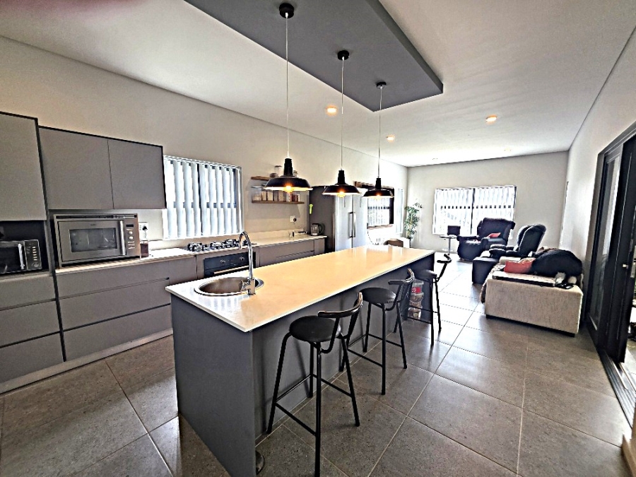 3 Bedroom Property for Sale in Hartland Lifestyle Estate Western Cape